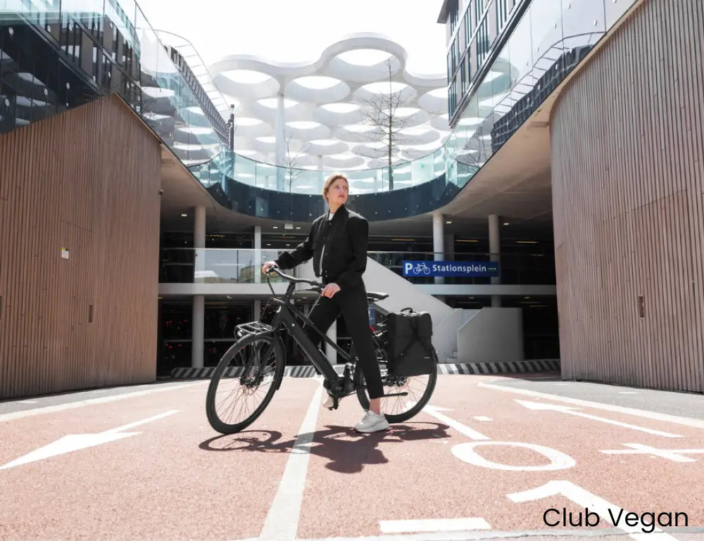 Duurzame City Rugzak 15L – Stijlvol Sterk & Functioneel