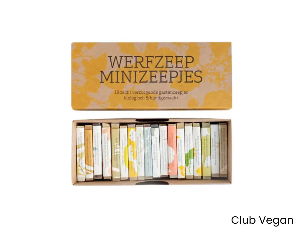 Luxe Cadeaudoos met 18 Ambachtelijke Minizeepje